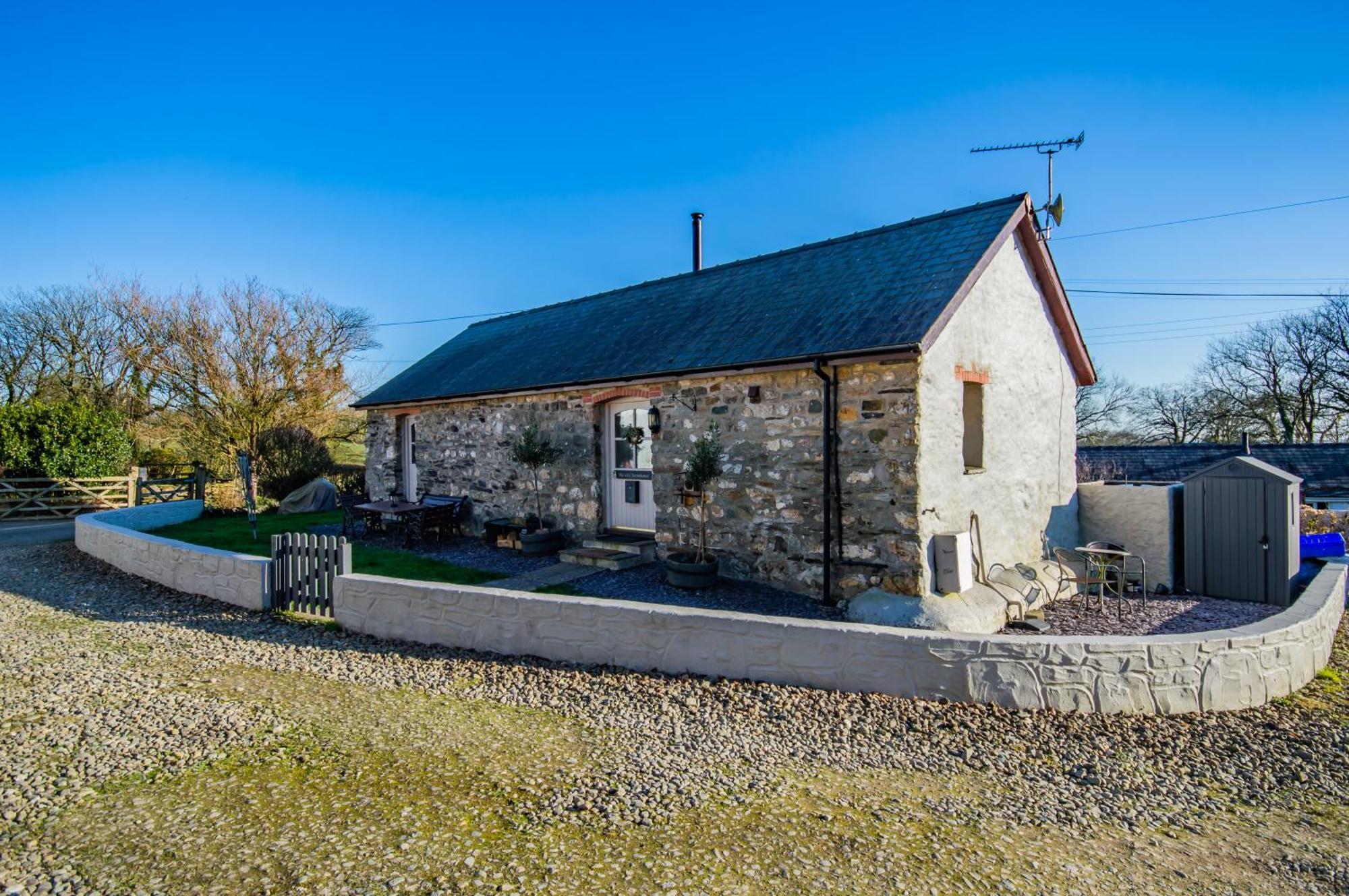 Cosy Farm Conversion In The Heart Of Pembrokeshire Maenclochog Bagian luar foto