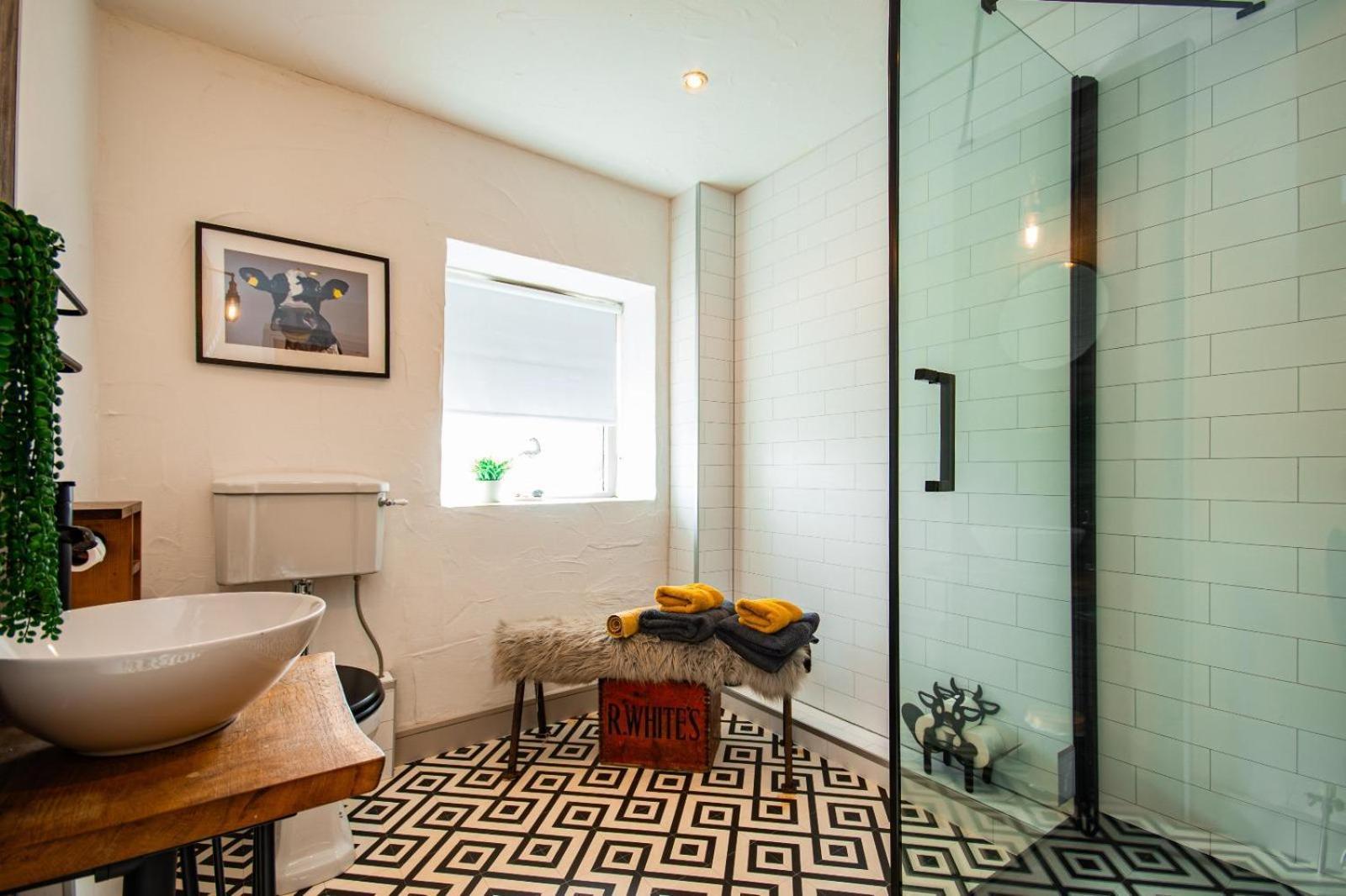 Cosy Farm Conversion In The Heart Of Pembrokeshire Maenclochog Bagian luar foto